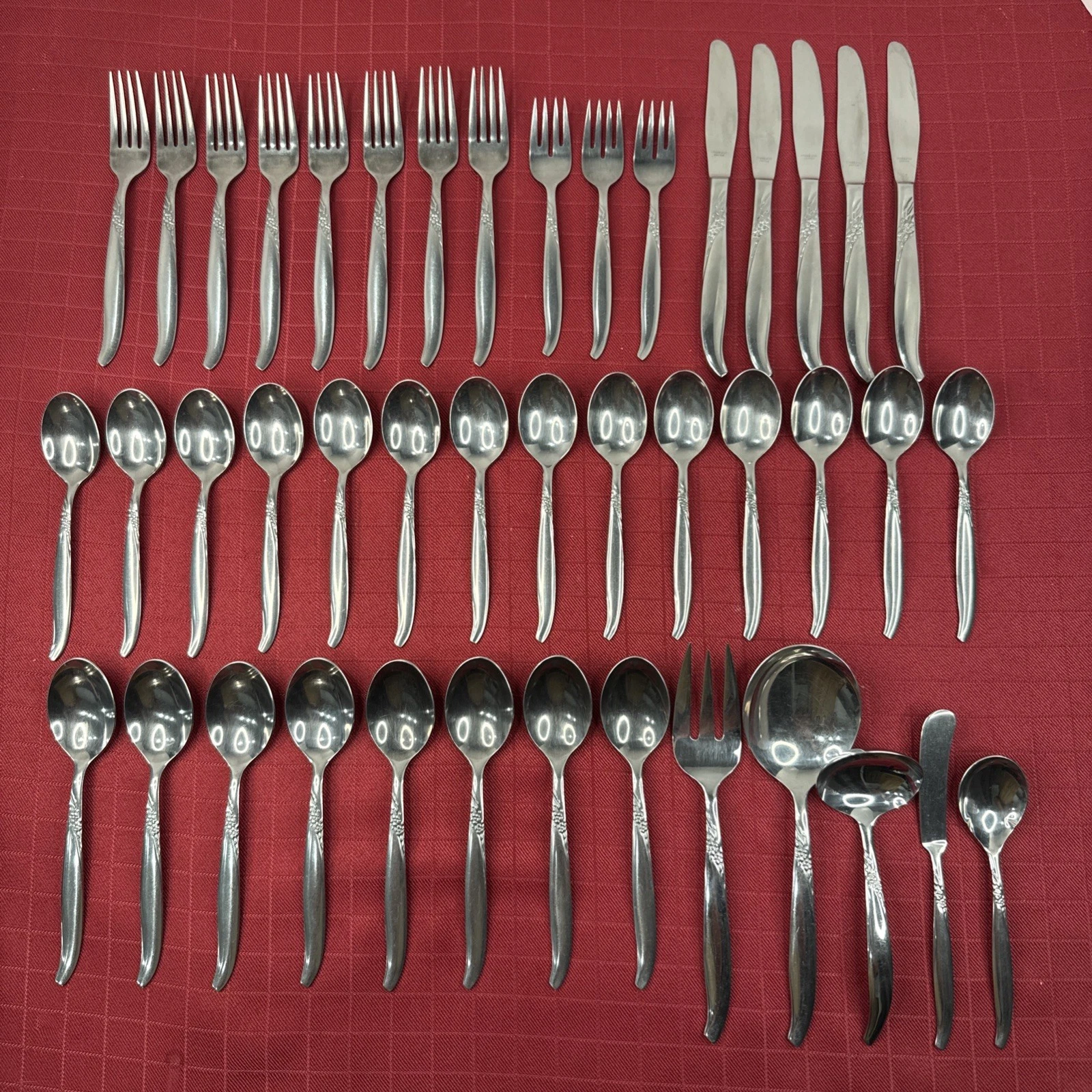 UNF 2176 Stainless Steel Flatware Japan Asymmetrical Floral Design Lot Of 43 pcs