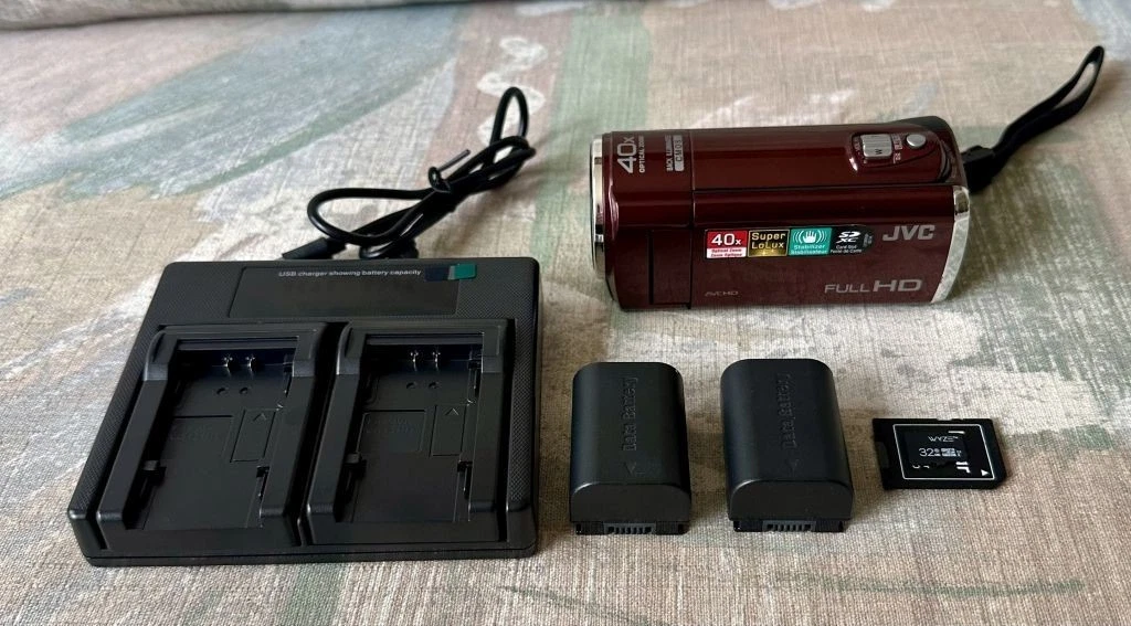 JVC Everio Red 40-60x Optical Zoom Camcorders for sale | eBay