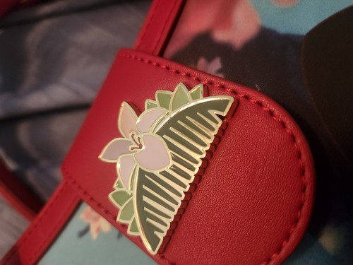 Mulan Disney Loungefly Red Multicolor Purse - Picture 3 of 13