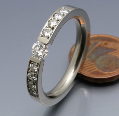 REIF-DESIGN - TRENDIGER 0,70 CARAT BRILLANT SPANNRING - UNIKAT - 500 PALLADIUM