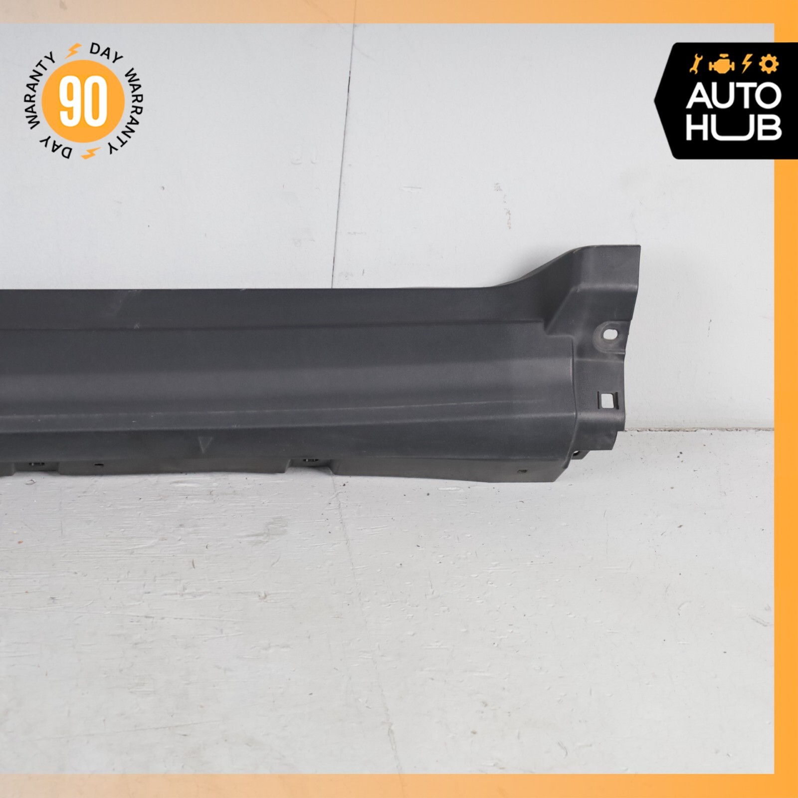 17-20 Maserati Levante S M161 Left Driver Side Rocker Panel Side Skirt OEM 64k