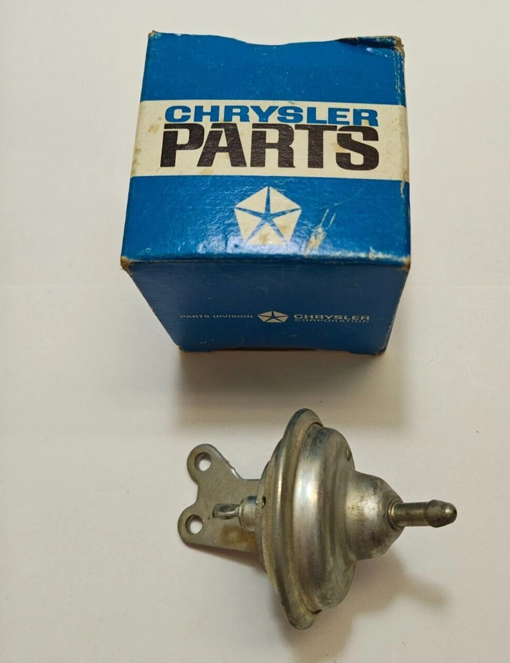 1968-71 Plymouth Chrysler Dodge 383 2BBL Carburetor Choke Diaphragm 2933102 NOS. - Image 4 of 4