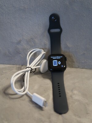 Apple Watch Series 8 [GPS 41mm] Smart Watch with brand-new Sport Band