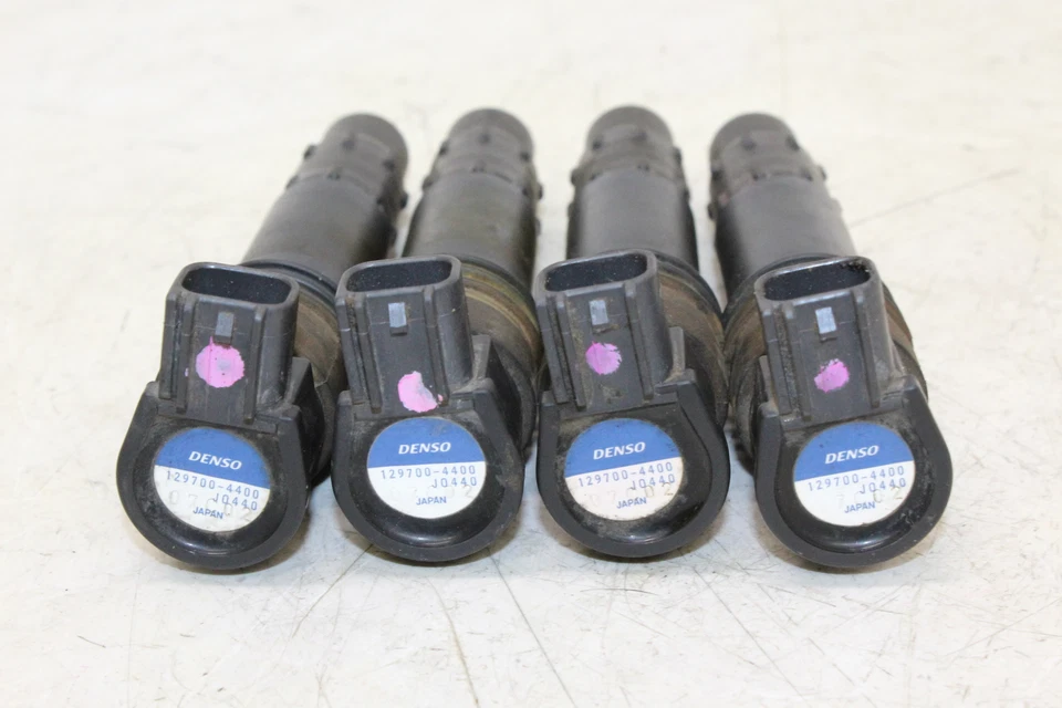 Suzuki GSXR600 2002 bobinas de encendido bobina tapas de bujía Foto 4 de 4