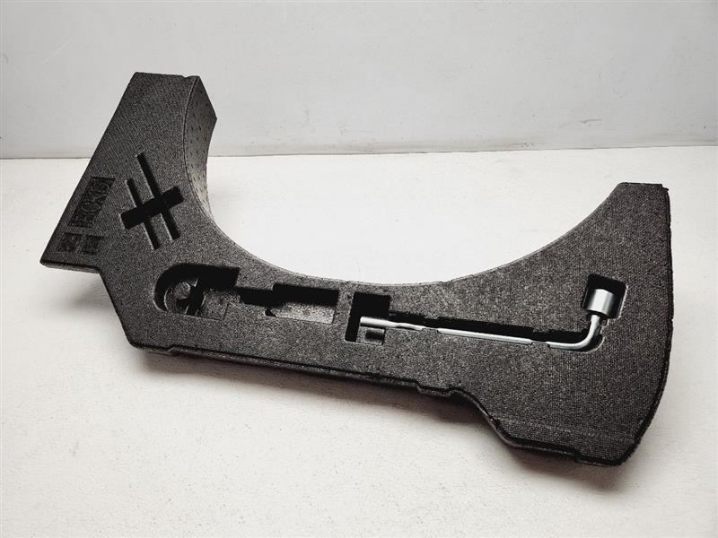 2023 Mazda 3 Spare Wheel Carrier Sub Trunk Trunk Room Tool Holder