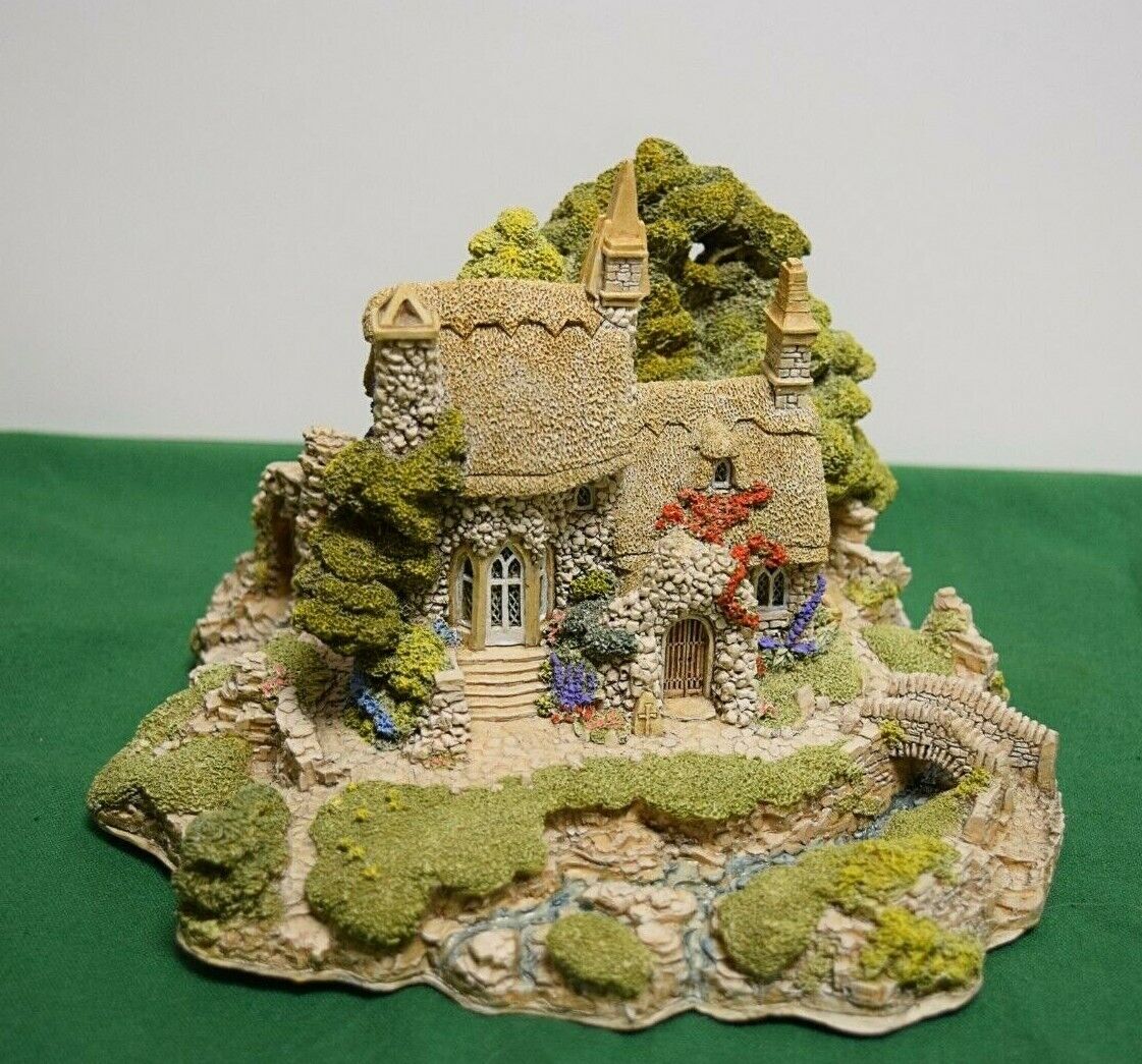Lilliput Lane