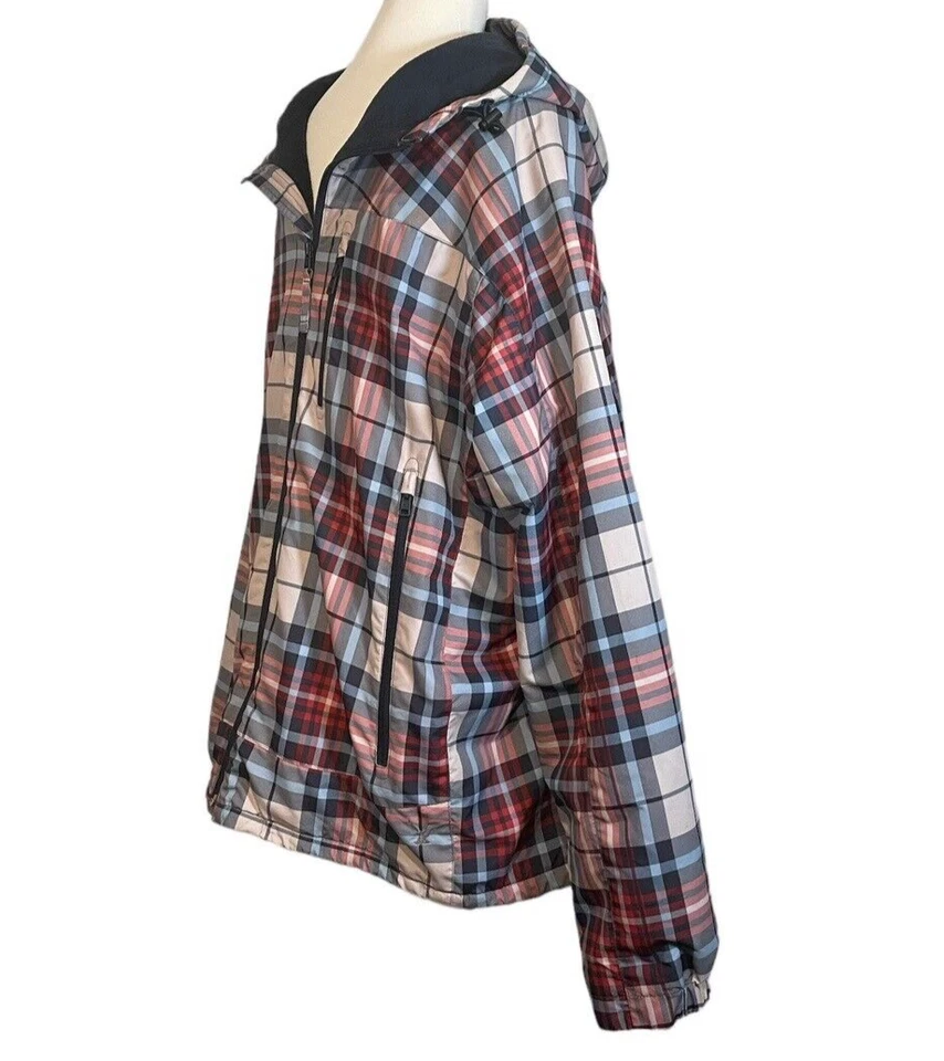 Chaqueta cortavientos American Eagle XL roja blanca azul forrada de lana a cuadros con capucha Foto 3 de 4