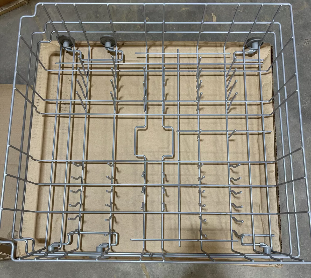 New OEM Genuine Whirlpool W10139223 Maytag Lower Rack Dishwasher W5