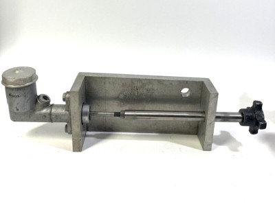 VINTAGE LUCAS Clutch Master Cylinder 64675560a
