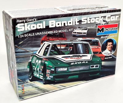 Monogram 1/24 Chevy Monte Carlo SS Nascar Skoal Bandit Model Car