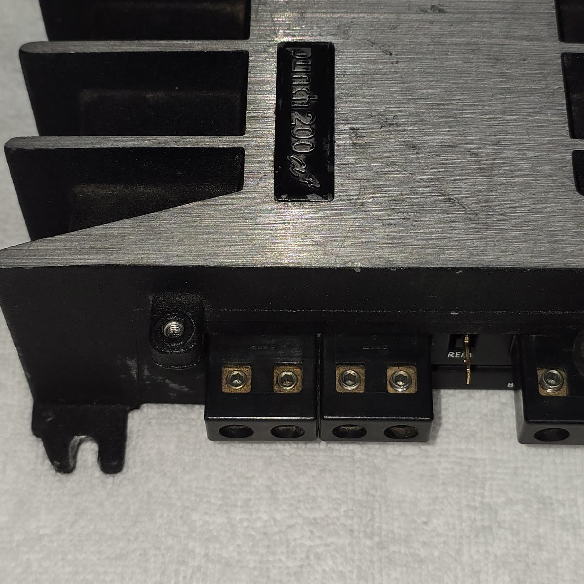 カーオーディオ ROCKFORD FOSGATE 600a4/ 200a4 ROCKFORD FOSGATE 600a4/ 200a4