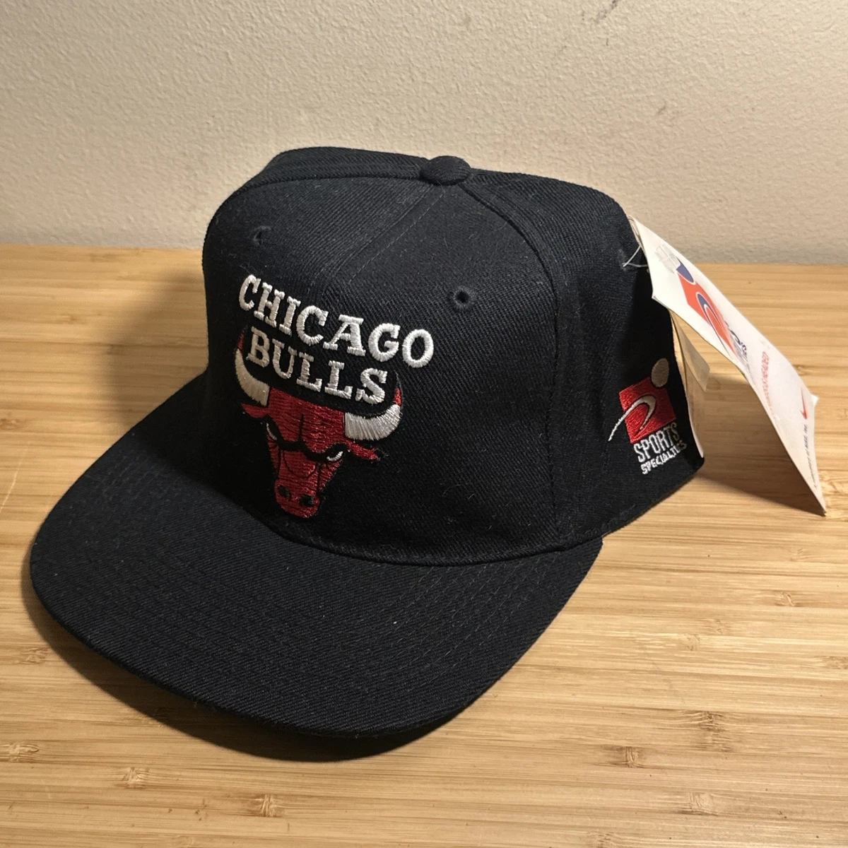 茶*糖様 【最安最終出品】　sportsspecialties Bulls　US Youth Size Vintage Chicago Bulls Sports Specialties Plain Logo 帽子