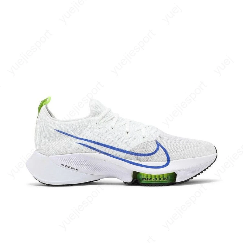 Preços baixos em Nike Air Zoom Tempo NEXT% Flyknit White Racer