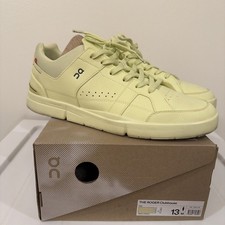 On Cloud the Roger Clubhouse Hay Men  s Size 13 With Original Box