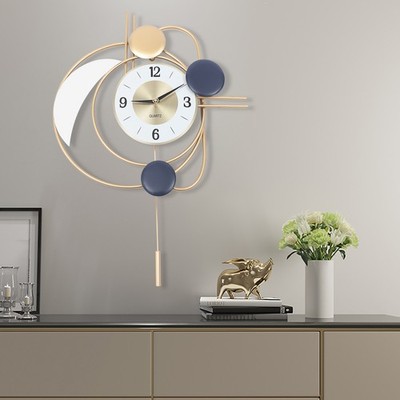 Inspired Modern Wall Clock Nordic Metal Hanging Clocks 3D Mute Design Art Decor