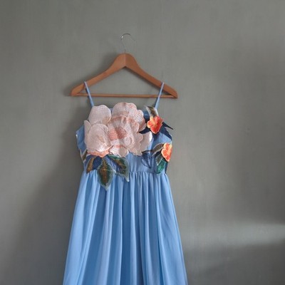 Miss Rosier Blumenkleid Josette Blumen bestickt gerafft D Maxikleid Damen M