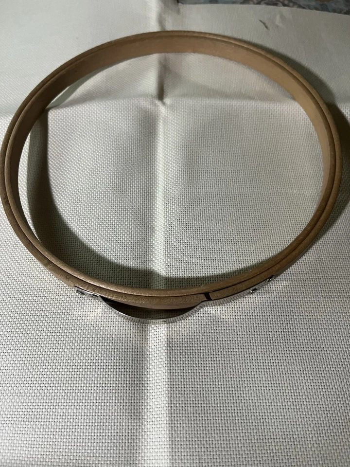 Vintage PRINCESS 7" Wooden Embroidery Hoop Round Spring Band Tension - Image 2 of 4