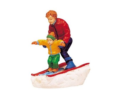 Lemax-62169-254 Father & Son Skiing, Weihnachtsdorf, Weihnachtsfiguren