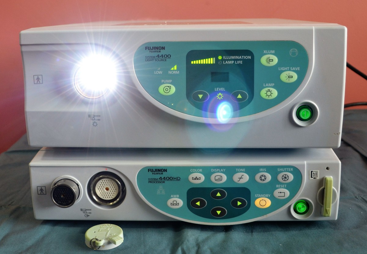 Fujinon VP-4400HD Processor Fujinon XL-4400HD Light Source