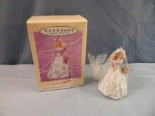 1995 Hallmark Keepsake Ornament Springtime Barbie - NIB