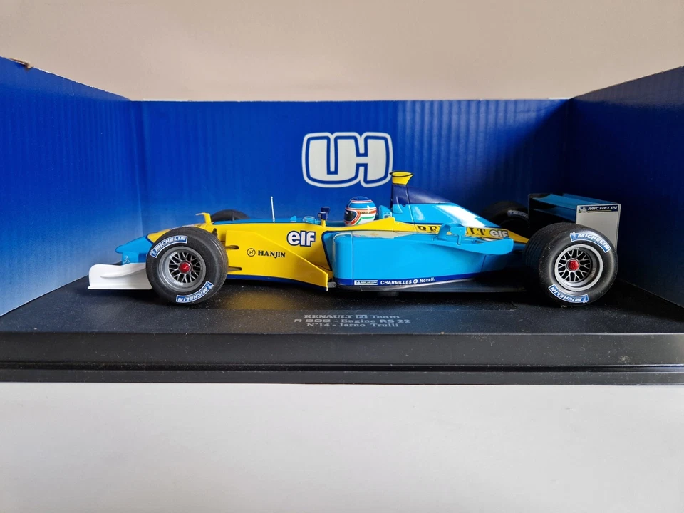 Universal Hobbies 1/18 Renault F1 RS22 J. Trulli - 2002 - 2192 - Immagine 2 di 4