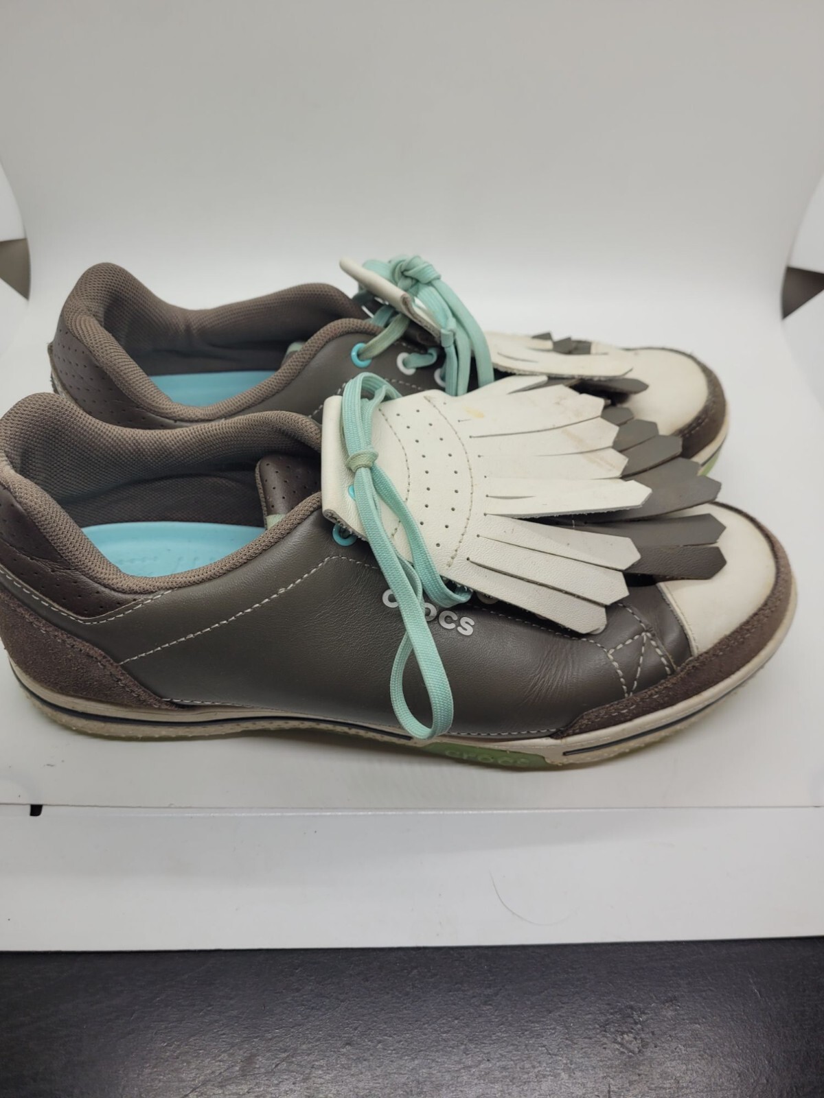 CROCS Karlene Womens Golf Shoes Size 8 Gray White Leather Suede Fringe Tassel-image