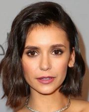 NINA DOBREV 8x10 PHOTO *