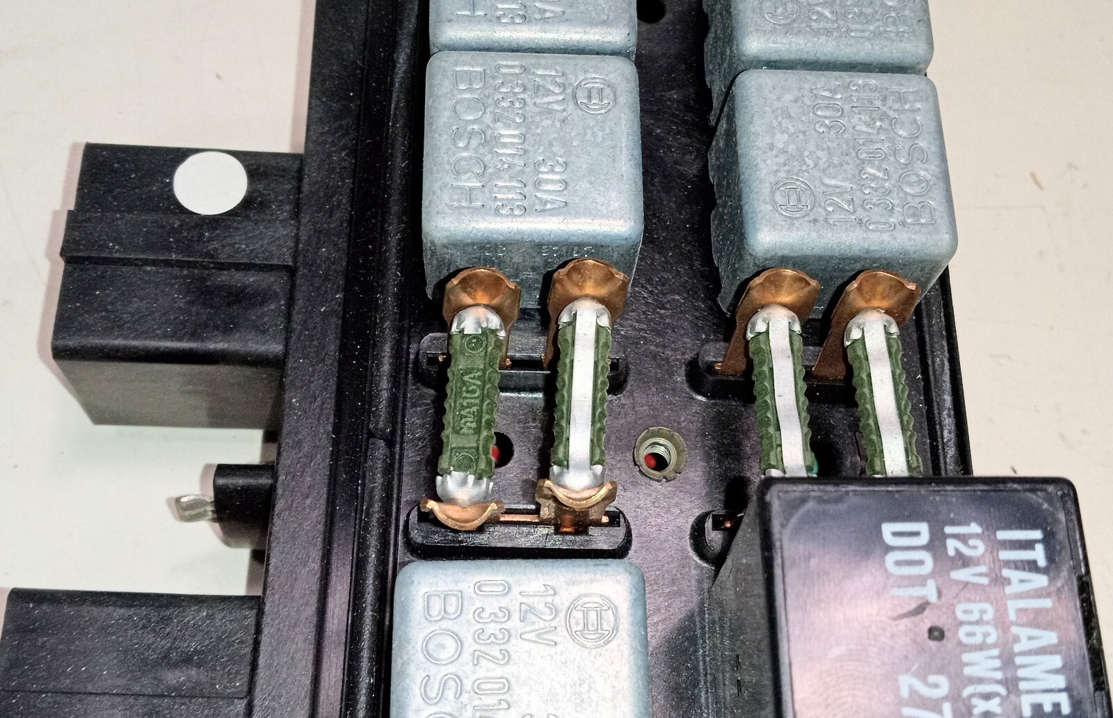 Ferrari 412 Fuse Box Electrical Controls Secondary Relay Board_127078_GENUINE