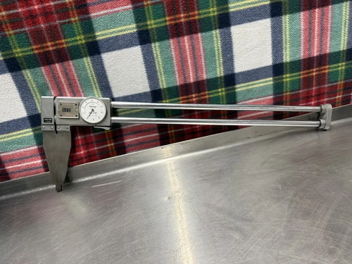 MITUTOYO 537 DUAL BEAM DIAL CALIPER X .001 - 18 " Works Great Missing Gauge Cap