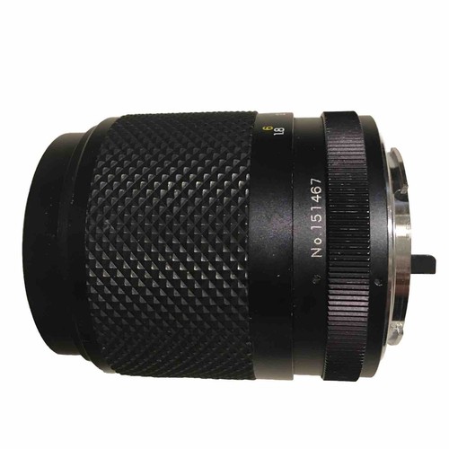YUS Automatic 135mm f/2.8 Portrait Telephoto Lens for Contax, Yashica C/Y Mount - Picture 7 of 8