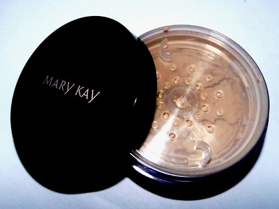 Loose Powder Silky Setting Powder MARY KAY Deep  Beige skin color 8g