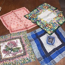 4 Vintage seidige Taschent&uuml;cher bunte