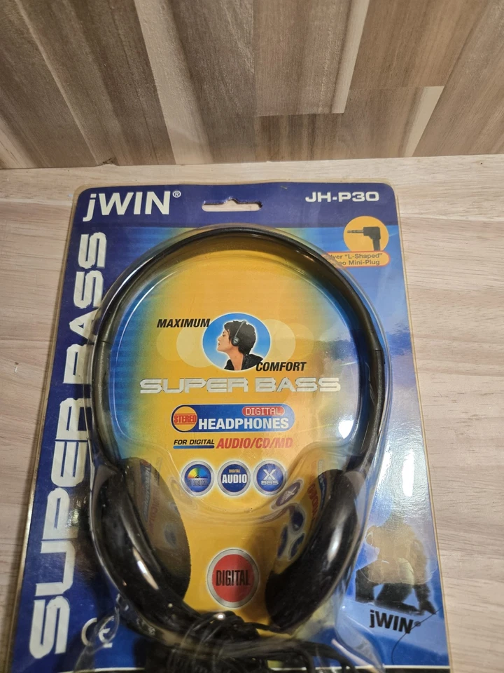 Jwin Super Bass Digital Headphones Light Weight JH-P30 New in Package - Image 3 of 4
