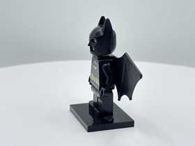 LEGO Super Heroes Batman Black Wings Minifigure - sh0048 - Set 10937