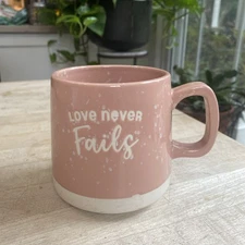 HARD to FIND! Wendy Bellissimo "Love  Never Fails" Coffee Mug Tea Cup EUC