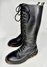 Dr Martens Made In England 20 Eyelet Boot