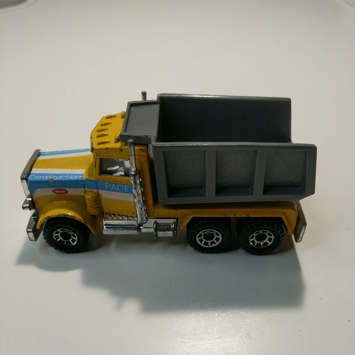 Matchbox peterbilt 1981 cheap