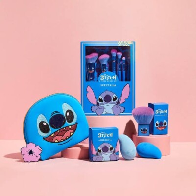 Spectrum Disney STITCH Collection 6pcs Brush Set Makeup Bag Kabuki