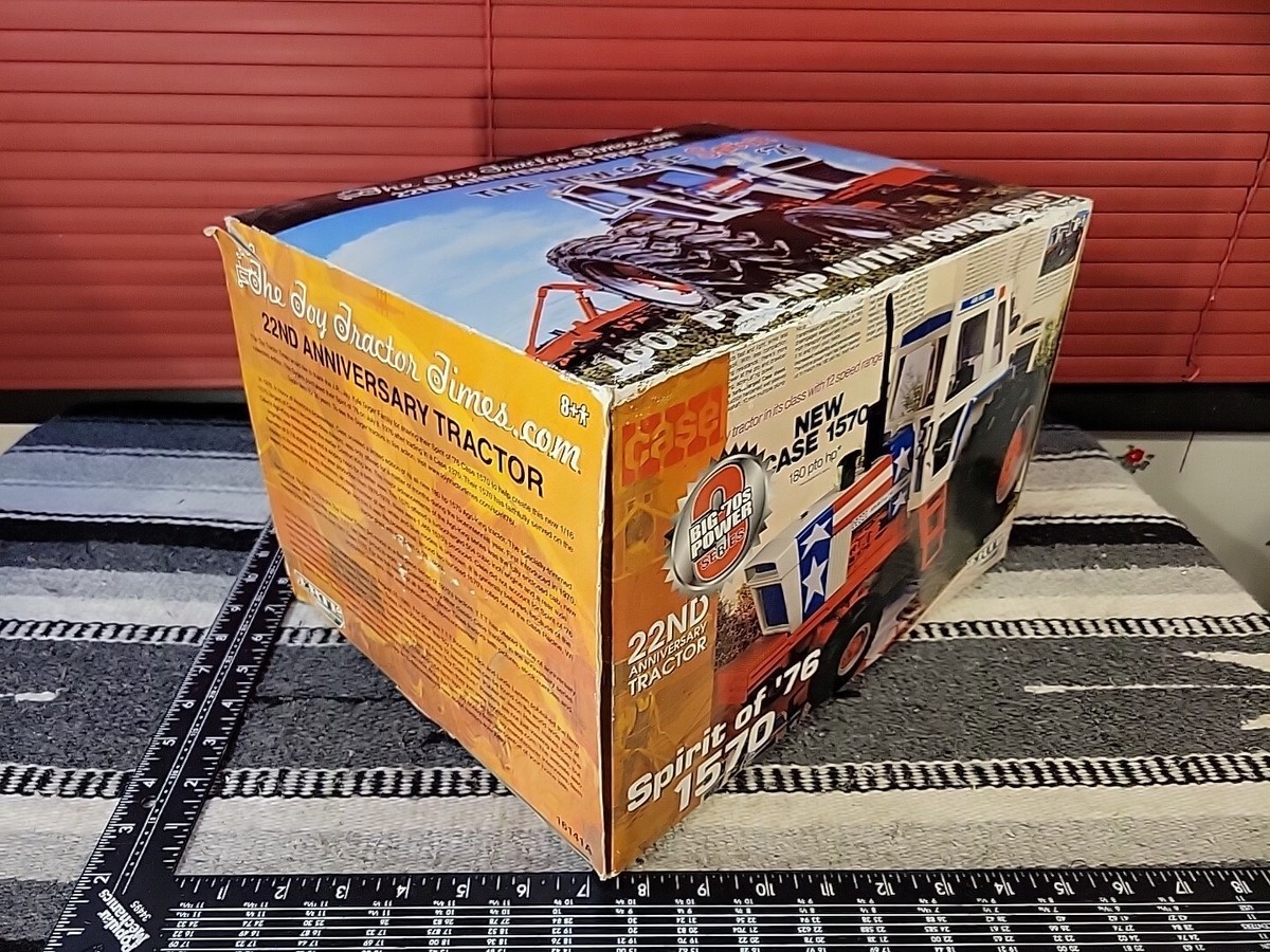 Ertl Britains Case 1570 1/16 Diecast Farm Tractor Replica