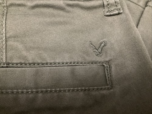 American Eagle Shorts Women's Size 2 Army Green Chino Midi Stretch Ladies - Picture 4 of 14