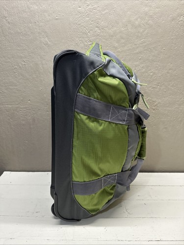 Eddie Bauer GATE 21 Rolling Hard Bottom Duffel Bag Suitcase Extend Handle Green - Picture 3 of 11