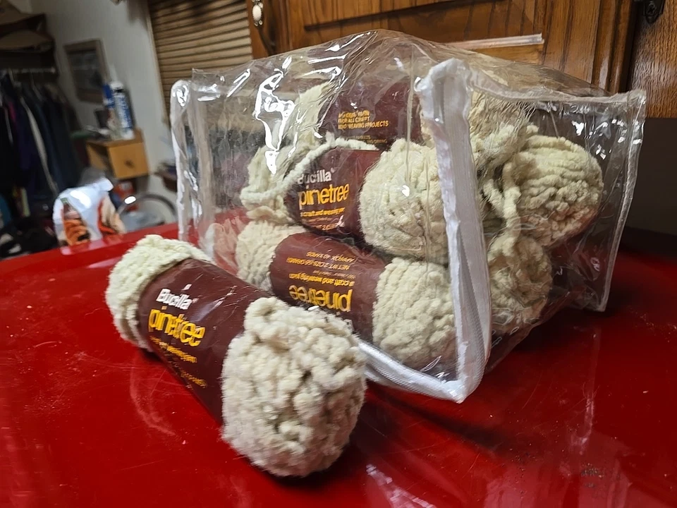 Antigo Bucilla Pinetree Tecelagem Artesanal Fio Vectra Olefina Grosso LOTE 7 Creme Raro  - Imagem 3 de 4