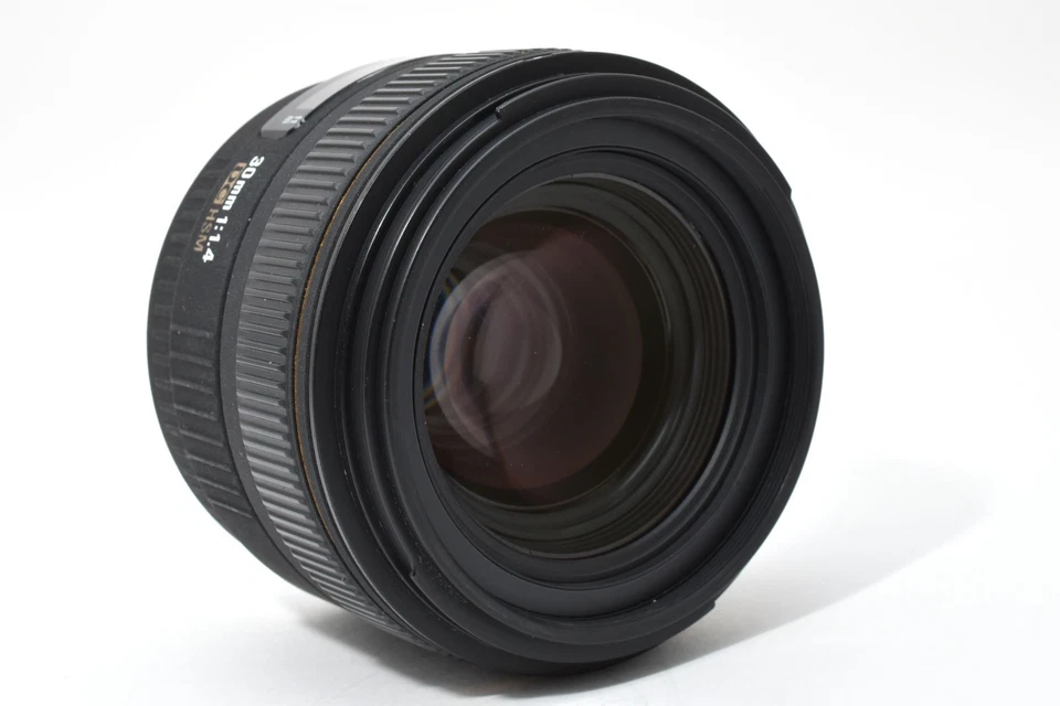 Lente Sigma 30mm f/1.4 EX DC HSM para Canon EF-S [Exc+++] com capuz do Japão 9352 - Imagem 4 de 4