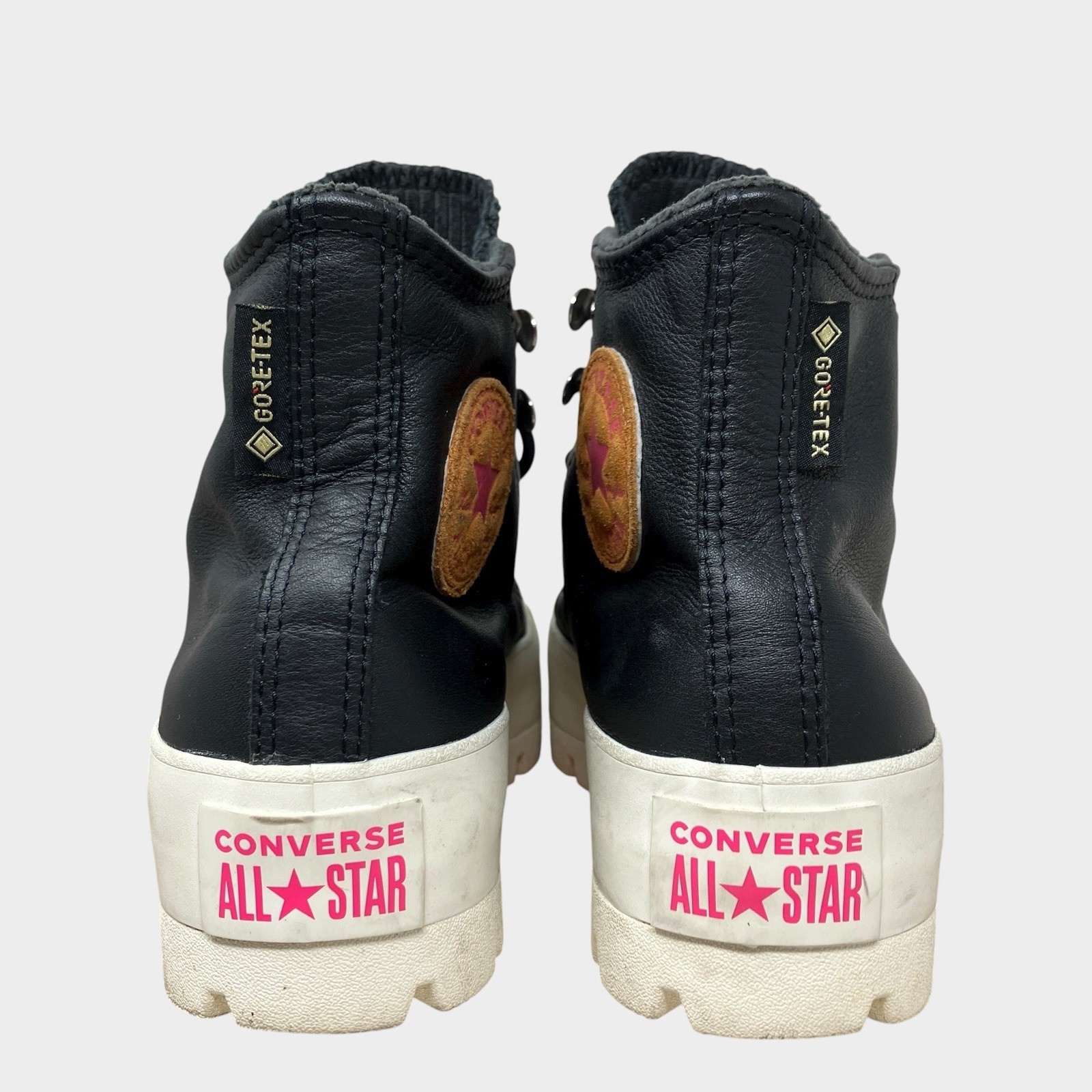 Converse CTAS Lugged Gore-Tex Womens 7.5 Black Leather Boots All Weather 565006C thumbnail 2