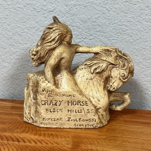 Crazy Horse 1/1200 Scale Model Sculpture Korczak Black Hills Native American