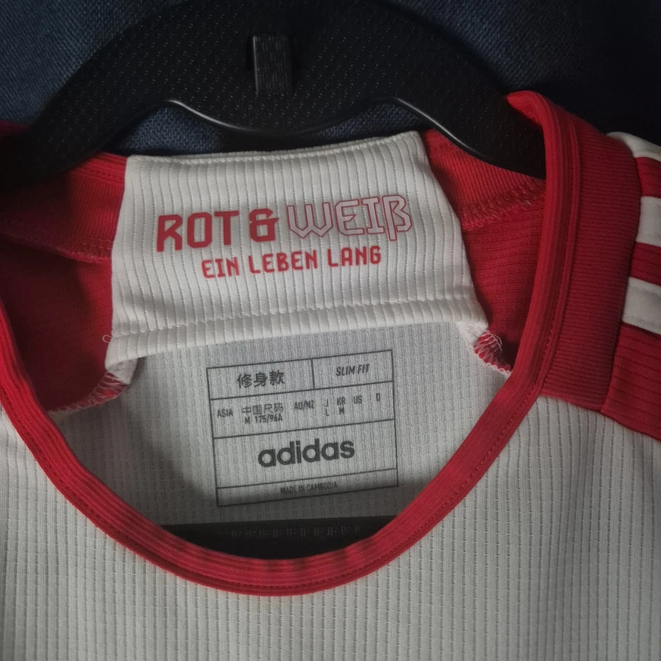 Camiseta de futebol FC Bayern Munchen 23/24 Home | Masculina Média | Adidas | USADA - Imagem 4 de 4