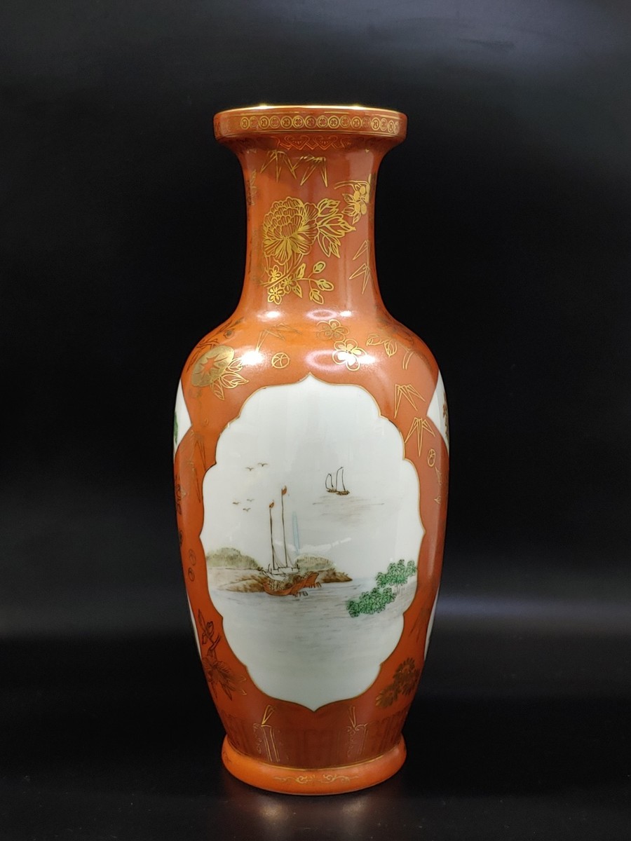 中国 雍正年製款 辰砂釉双耳花瓶 赤釉　M696 中国 雍正年製款 辰砂釉双耳花瓶 赤釉 M696 中国 雍正年製款 辰砂釉双