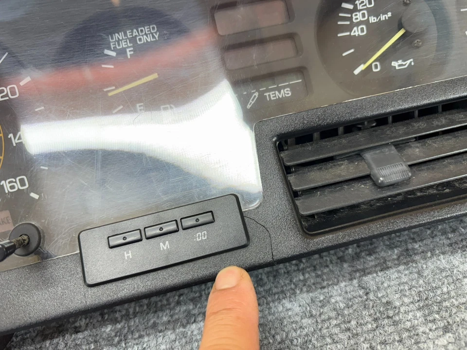 TOYOTA SUPRA 1989-92 AT TURBO INSTRUMENT CLUSTER GAUGE SPEEDOMETER 137K OEM - Image 4 of 4