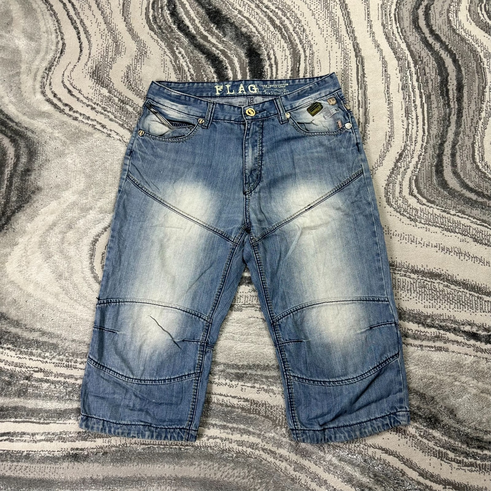 Vintage Flag Denim Art Couture 2000’s Y2K Blue 3/4 Length  Size 34 Denim Jorts