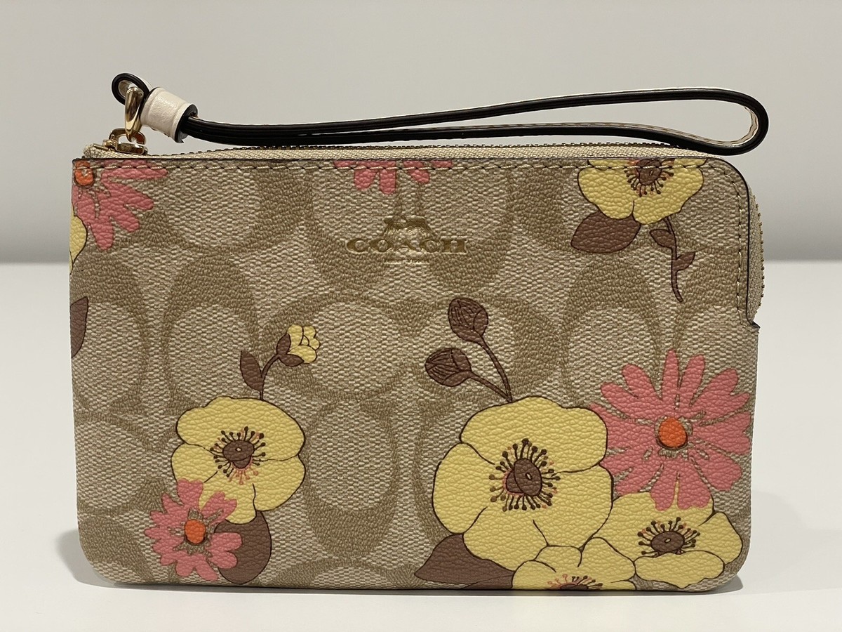 COACH Corner Zip Wristlet In Signature Canvas W/Floral